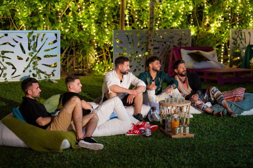 Început dramatic de test pe Insula Iubirii! Diseară urmează adevărata ceremonie de prezentare a ispitelor, de la 20.30, la Antena 1 18908003