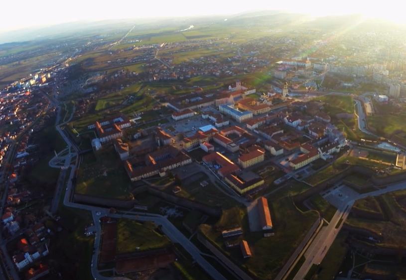 Cetatea Alba Carolina, unul dintre cele mai impresionante obiective turistice din România! 18908116
