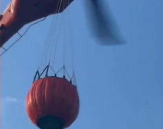 Incendiu uriaș în Munții Făgăraș: Un elicopter Black Hawk, zeci de pompieri și vehicule offroad luptă cu flăcările  18908298