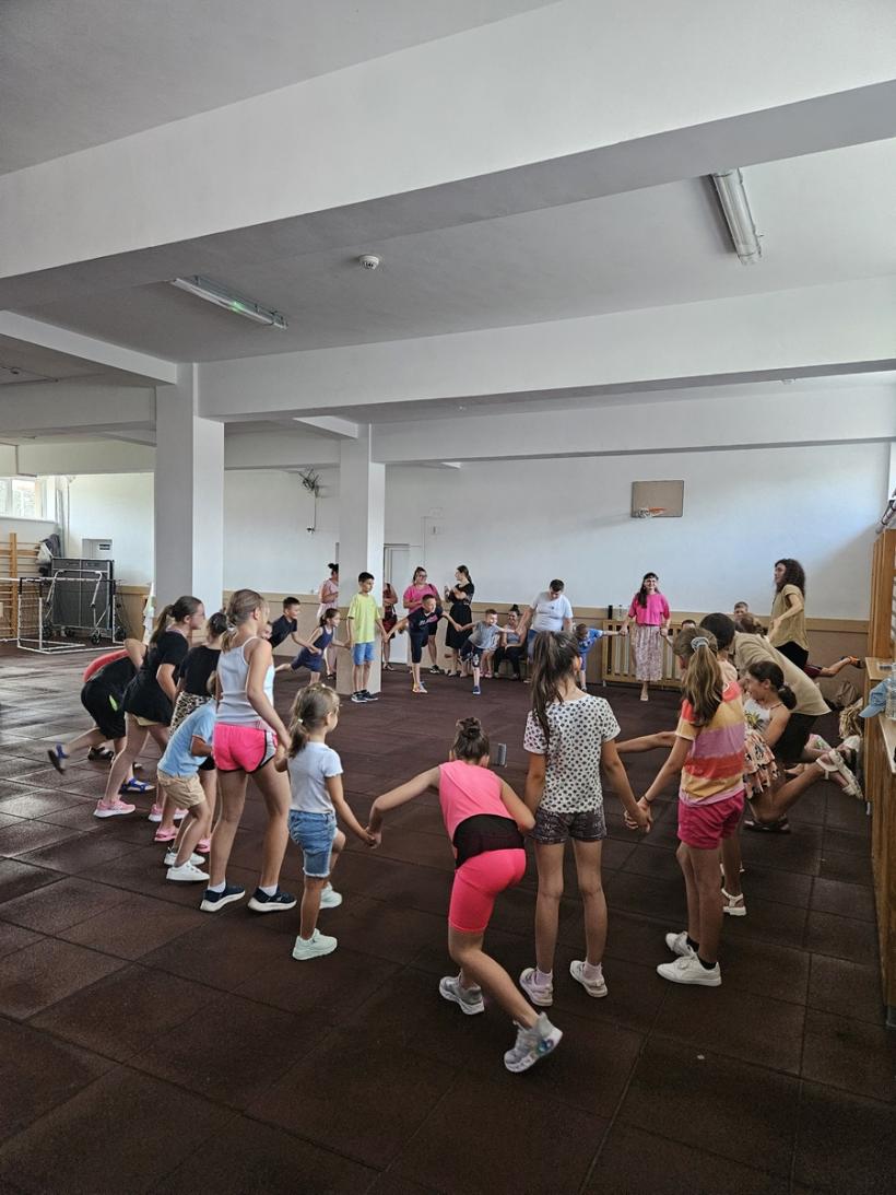 Proiectul artistic interdisciplinar Arborescent reunește ecologia, artele vizuale, și tehnologia de ultimă oră, sub semnul accesibilității și inclusivității 18908267