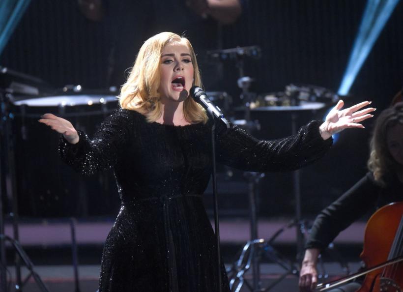 Vești proaste pentru fanii lui Adele: artista anunță că vrea să ia o MARE pauză în cariera de cântăreață