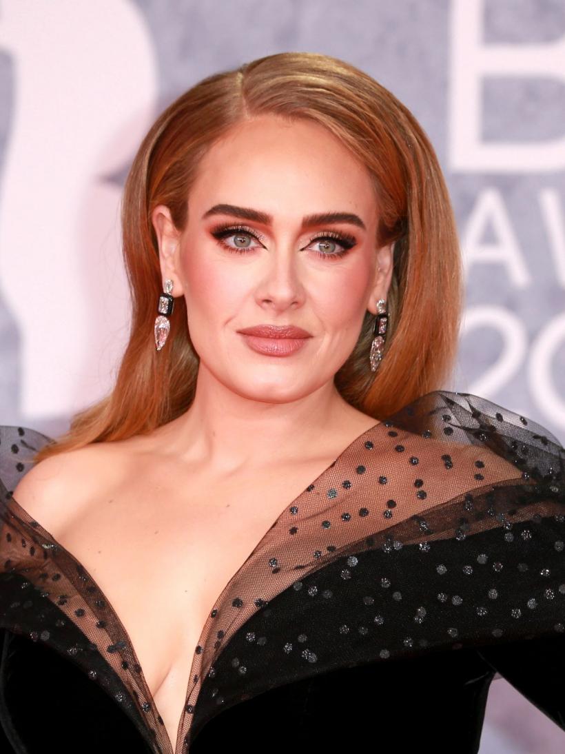 Vești proaste pentru fanii lui Adele: artista anunță că vrea să ia o MARE pauză în cariera de cântăreață 18908288