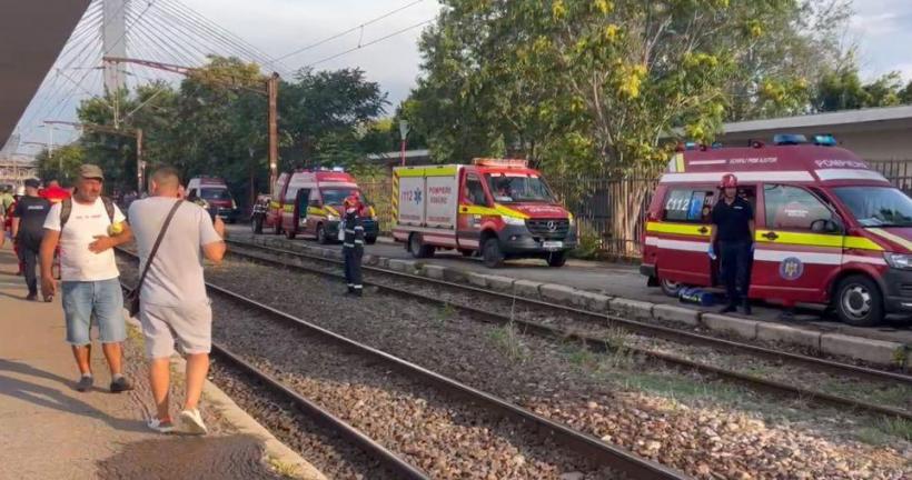 Accident feroviar! 15 răniți după impactul dintre două trenuri între Gara de Nord și Gara Basarab 18908602
