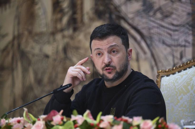 Trump și Zelenski negociază o convorbire telefonică 18908498