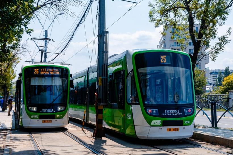 100 de troleibuze și 100 de tramvaie noi vor fi în trafic în București, începând din septembrie
