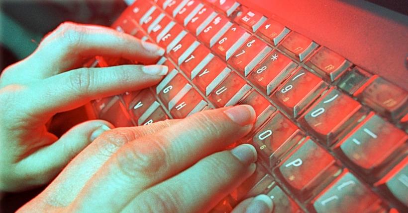 Alertă de hackeri la Booking: Infractorii cibernetici trimit mesaje false în numele cunoscutei platforme