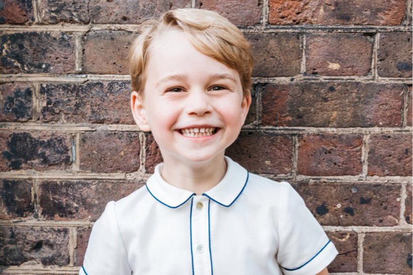 Familia regală britanică a publicat o fotografie cu prinţul George, care a împlinit luni vârsta de 11 ani