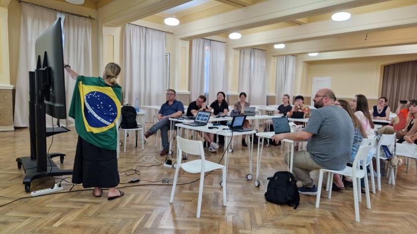 Cursanți din 12 țări au studiat la Brașov limba, cultura și civilizația românească la „Școala de Vară ICR” – unul dintre cele mai longevive programe ale Institutului Cultural Român 18909016