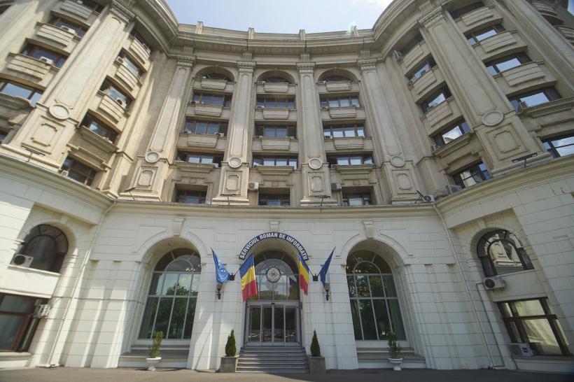 Vrei o masă rotundă făcută de agenți secreți? SRI tocmai și-a extins domeniul de activitate 18909141