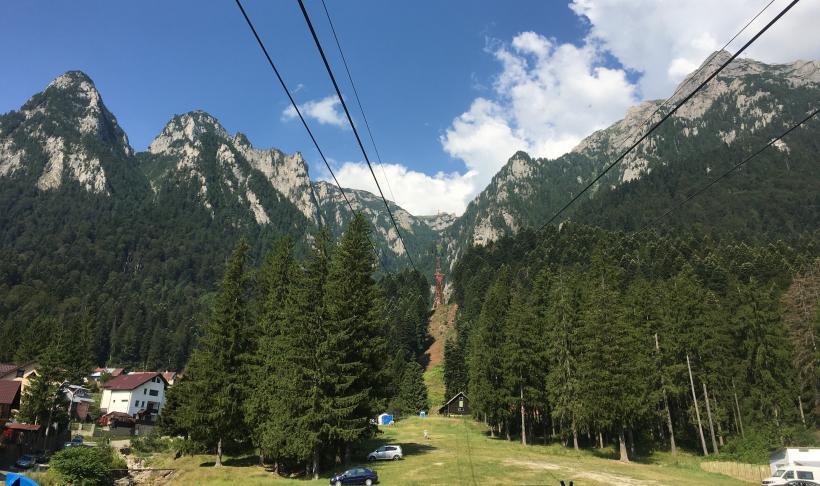 Viața și adierea morții la 2.507 metri altitudine 18909112