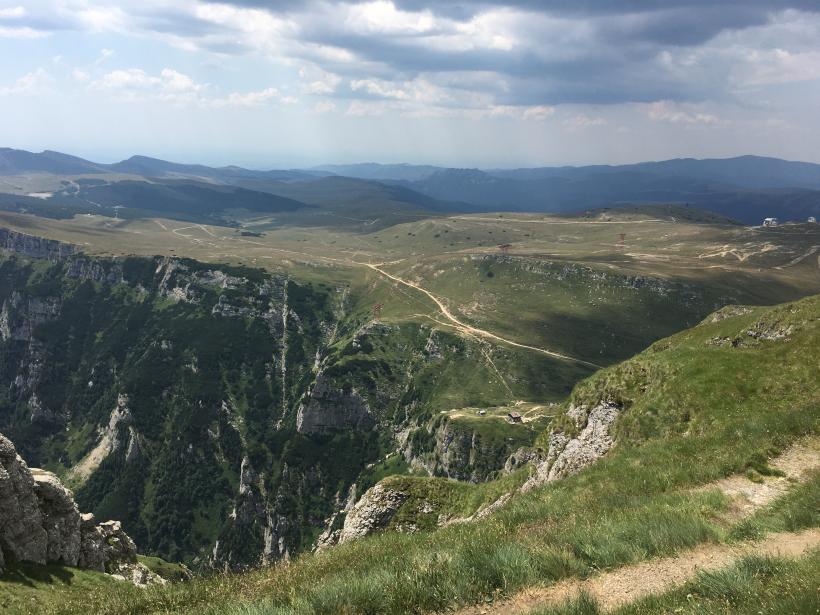 Viața și adierea morții la 2.507 metri altitudine 18909115