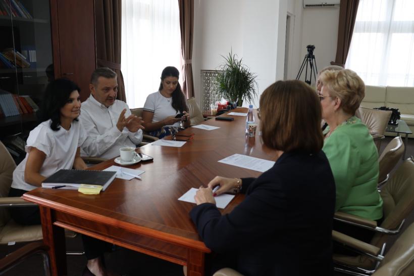 Maria Stoian părăsește PNL pentru PUSL, declanșând un val de plecări 18909445