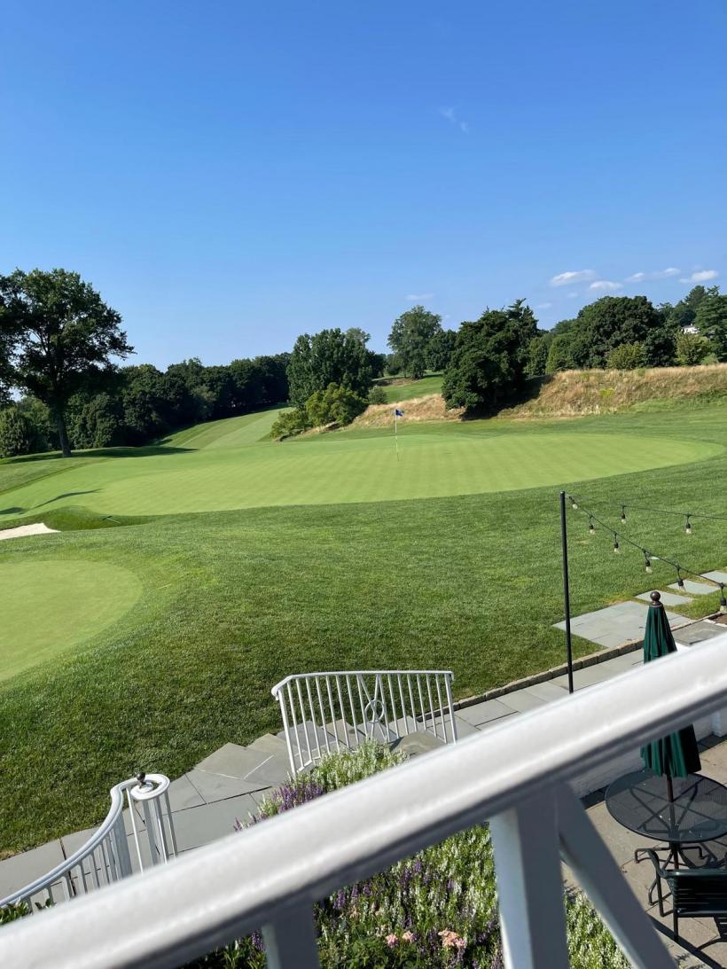 Exclusivism cu listă de așteptare 18909473