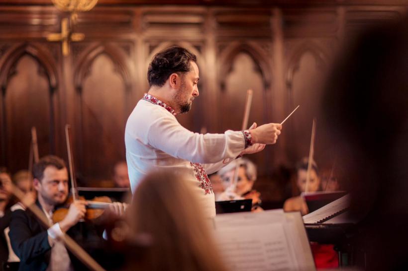 Turneu al Operei Naționale București  în contextul Jocurilor Olimpice - Ethos Românesc în Grădinile Palatului Versailles 18909685