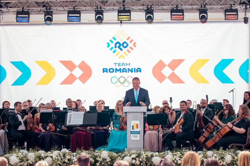 Turneu al Operei Naționale București  în contextul Jocurilor Olimpice - Ethos Românesc în Grădinile Palatului Versailles 18909692