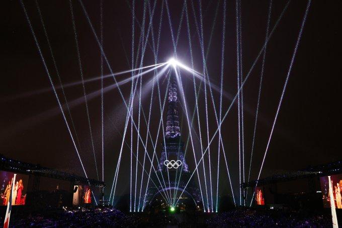 România, la înălțime! Nadia Comăneci și Rafael Nadal, purtători ai torței olimpice la Jocurile Olimpice Paris 2024  18909754