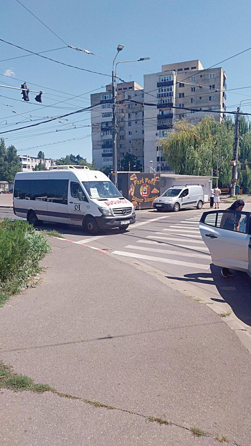 Transportator scos din trafic pentru că a adus mașini din 2024 18910390