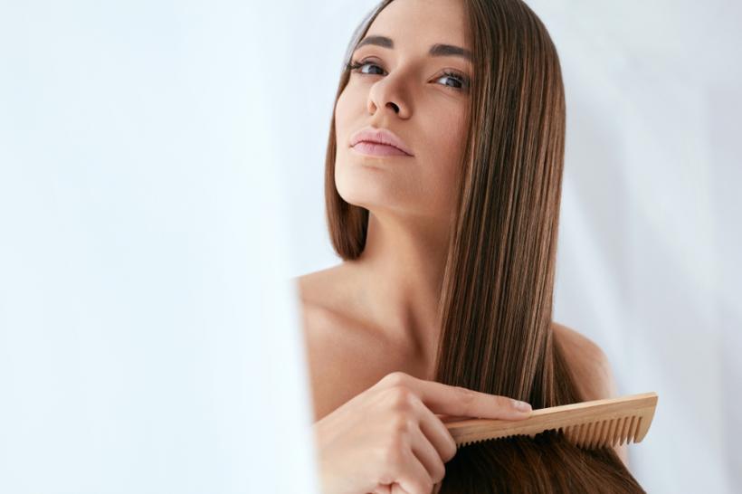 Sfaturi de frumusețe. 7 soluții pentru un păr lung și sănătos 