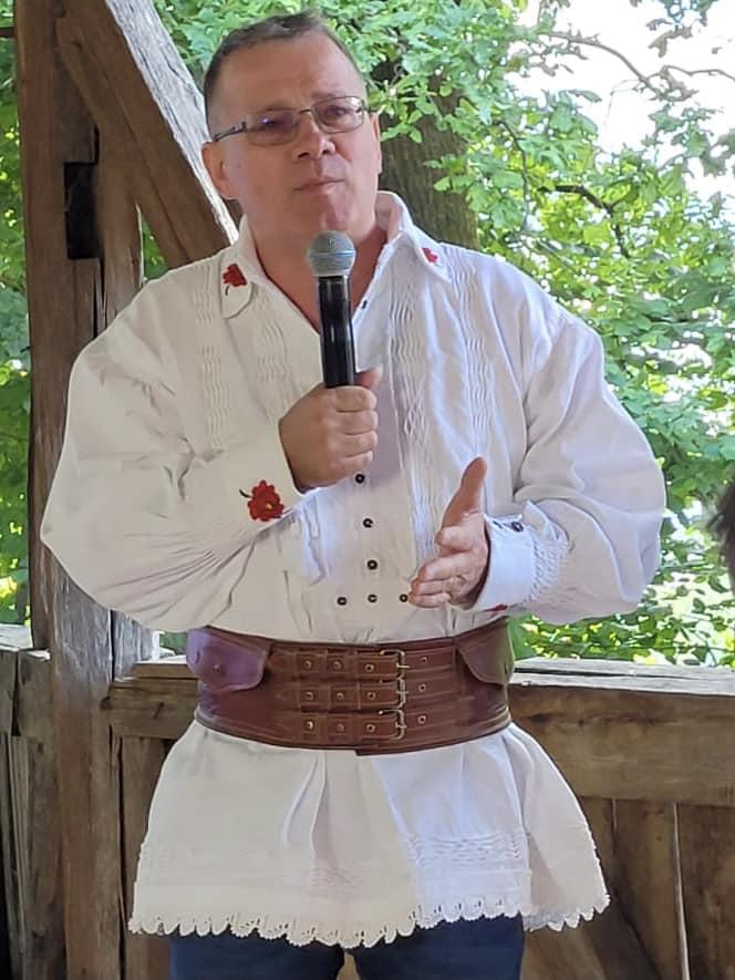 Rețeta succesului în politică: Forța Dreptei are mare putere de încasare. Senator cu zero legi, patru lefuri și 5.500 €/lună, de la stat 18910581