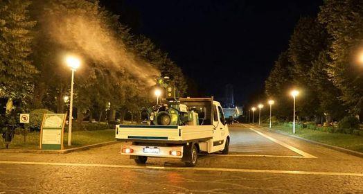 Compania Municipală Eco Igienizare începe, marţi seara, al nouălea tratament de dezinsecţie împotriva ţânţarilor 18911252