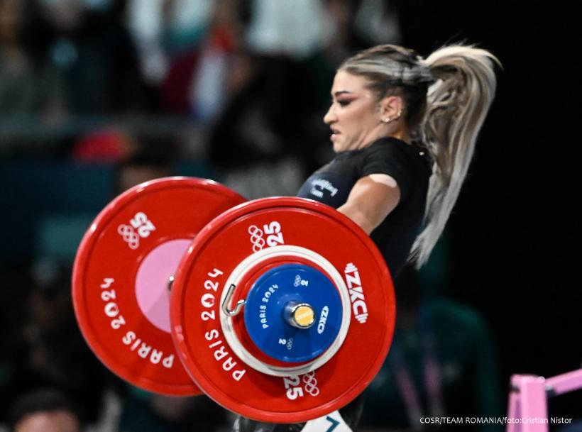 JO 2024: Românca Valentina Mihaela Cambei a câștigat miercuri seara argintul la haltere. Încă o medalie pentru România!  18911493