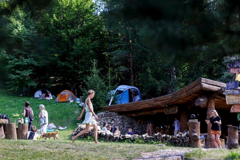 Artiști pentru prima dată în România, pe ritmuri de reggae, rock alternativ, jazz și world music. ​​​​​​​Vadoo Fest, sărbătoarea care te reconectează cu natura 18911974