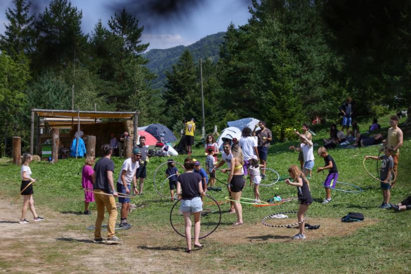 Artiști pentru prima dată în România, pe ritmuri de reggae, rock alternativ, jazz și world music. ​​​​​​​Vadoo Fest, sărbătoarea care te reconectează cu natura 18911977