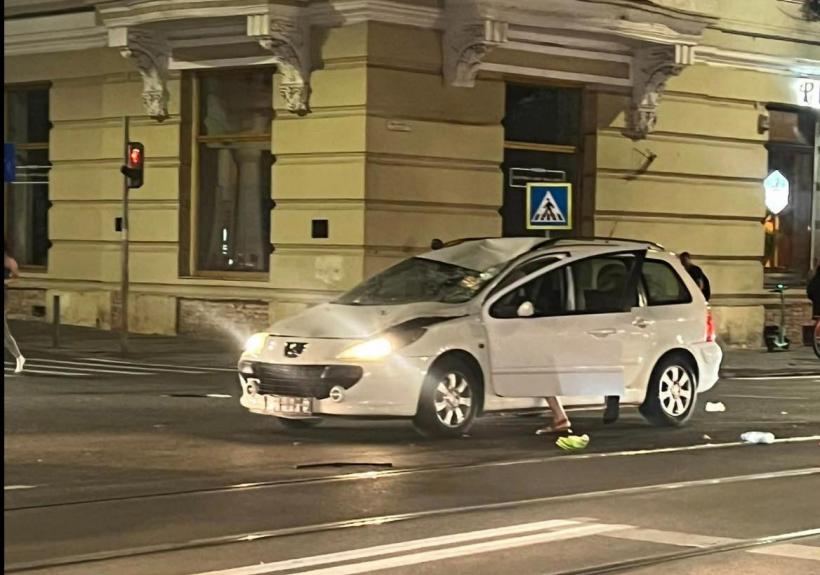Un biciclist a fost lovit mortal de o mașină pe trecerea de pietoni din centrul orașului Cluj-Napoca 18912209