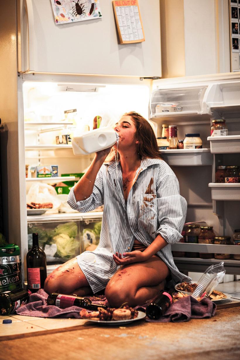 Alimentația compulsivă - o tulburare cu profunde implicații emoționale 18912280