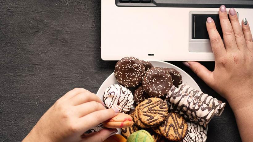 Cum poți scăpa de ispita de a mânca în exces 18912467