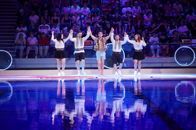 Radu Țibulcă, moment cum nu s-a mai văzut la Splash! Vedete la Apă  ,,Trebuie să recunosc că am ajuns aici în necunoștință de cauză!” 18912743