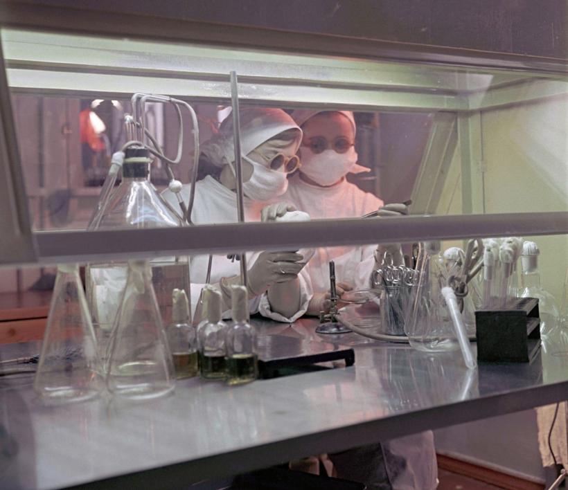 Primul caz de poliomielită din ultimii 25 de ani a apărut în Gaza. ONU cere vaccinarea în masă a copiilor 18912817