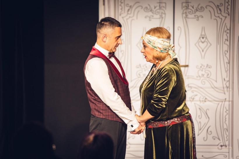 Comedia AMANTA NOASTRĂ DE LA MINISTER este găzduită la TNB Sala Studio pe 27 August 18912405