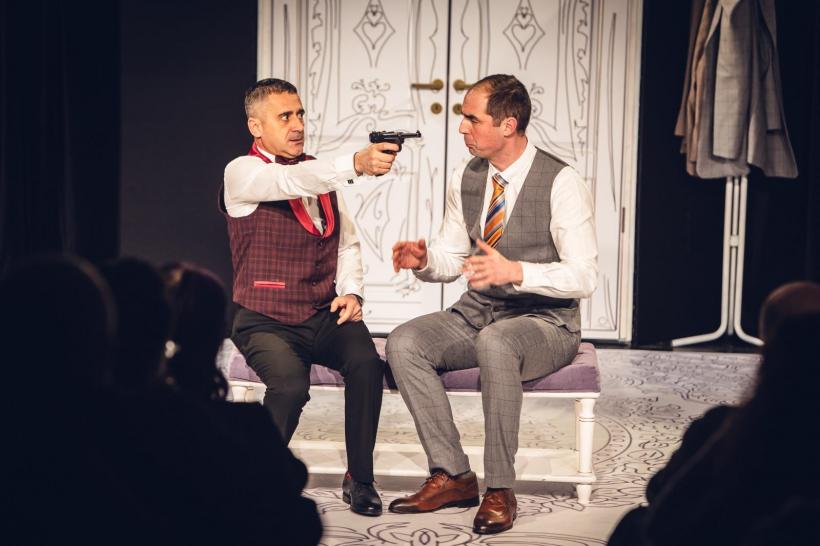 Comedia AMANTA NOASTRĂ DE LA MINISTER este găzduită la TNB Sala Studio pe 27 August 18912406