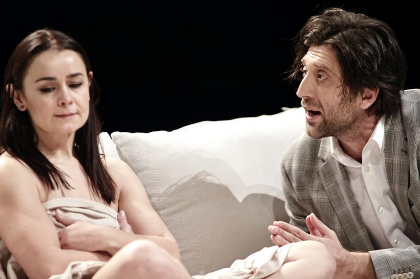 Spectacolul ADEVĂRUL, invitat în Stagiunea Estivală a Artelor Spectacolului a Teatrului de Stat Constanța 18912599