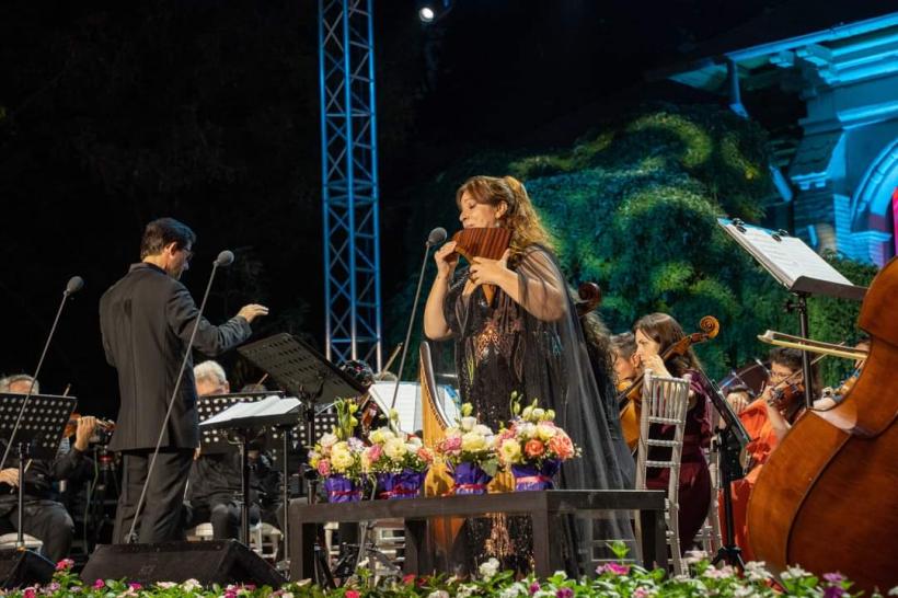 Gheorghe Zamfir a fost omagiat la Găești printr-o nouă și memorabilă ediție a Festivalului care îi poartă numele! 18913149