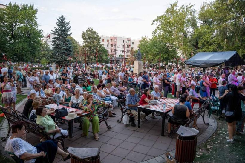 Gheorghe Zamfir a fost omagiat la Găești printr-o nouă și memorabilă ediție a Festivalului care îi poartă numele! 18913155