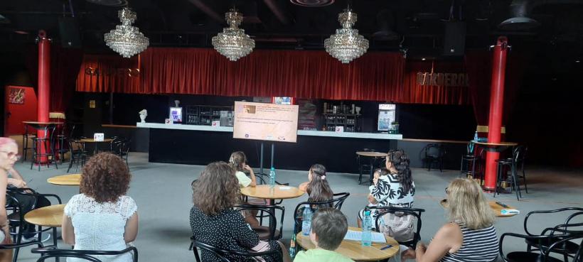 Ateliere educative şi tururi ghidate la TEATRUL NAŢIONAL DE OPERETĂ ŞI MUSICAL ION DACIAN  în cadrul proiectului „Lăsați-mă să cânt” în Era Modernă – Renașterea Operetei Românești 18913360