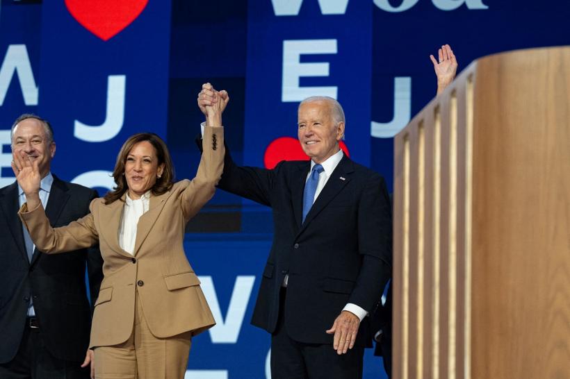 Kamala Harris a devenit oficial candidata democraților la preşedinţie 18913440