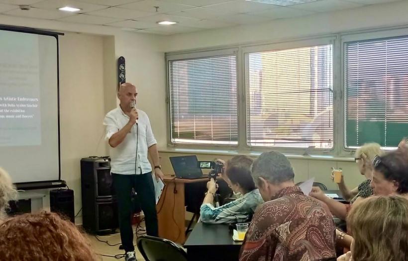 „Gallery talk” la ICR Tel Aviv, de sărbătoarea evreiască a dragostei – despre suprarealism, muzică și flori 18913636