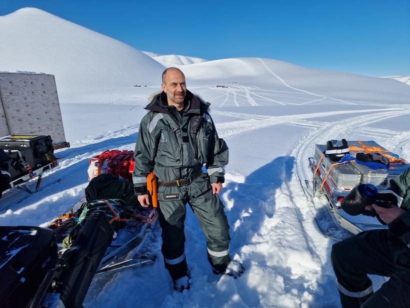 Tom Meijeraan are o misiune îndrăzneață: refacerea gheții din Arctica. Descoperă planul său și premii de 12.000 Euro la Climate Change Summit 2024! 18913775