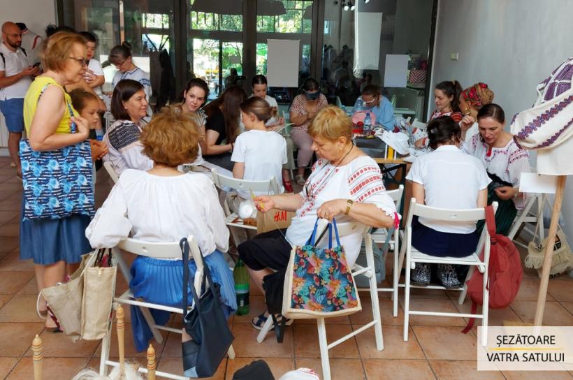 Tradiția cântată și povestită în concerte și ateliere la cea de-a II-a ediție "Dor de Doină” organizată la București 18913763