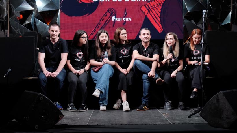 Tradiția cântată și povestită în concerte și ateliere la cea de-a II-a ediție "Dor de Doină” organizată la București 18913768