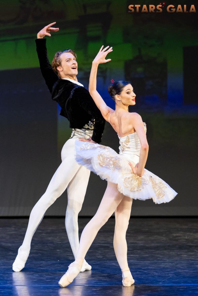 STARS GALA 2024  s-a încheiat în aplauze la scenă  deschisă 18914858