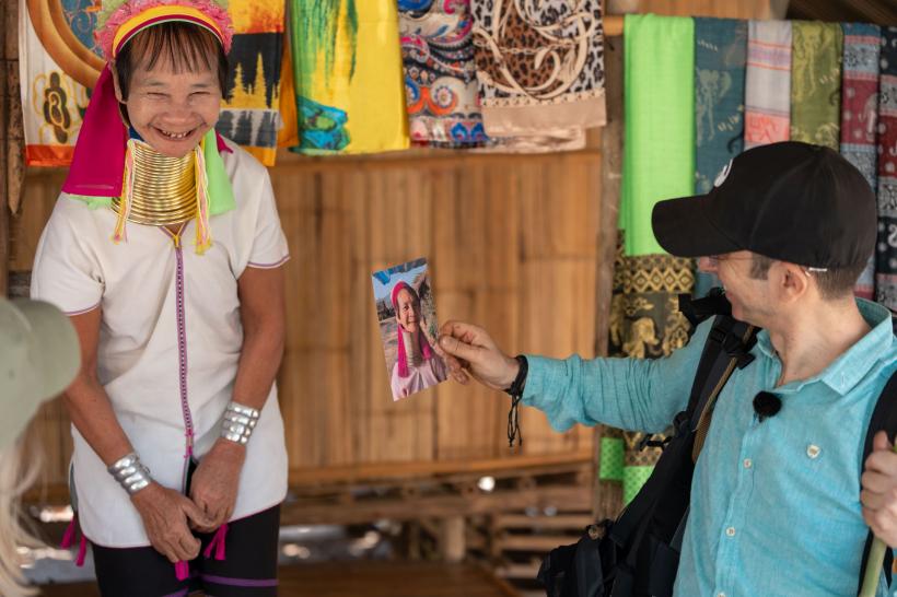 Start fulgerător pe Drumul Zeilor, în cursa Asia Express, duminica aceasta, la Antena 1: concurenții au parte de cel mai greu început al aventurii din toate cele șapte sezoane 18914919