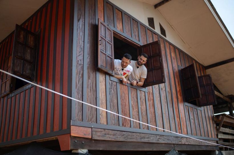 Start fulgerător pe Drumul Zeilor, în cursa Asia Express, duminica aceasta, la Antena 1: concurenții au parte de cel mai greu început al aventurii din toate cele șapte sezoane 18914928