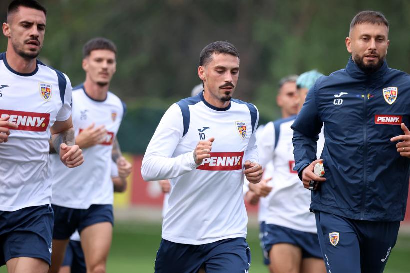 Mircea Lucescu a condus prima ședință de pregătire la Mogoșoaia 18915233