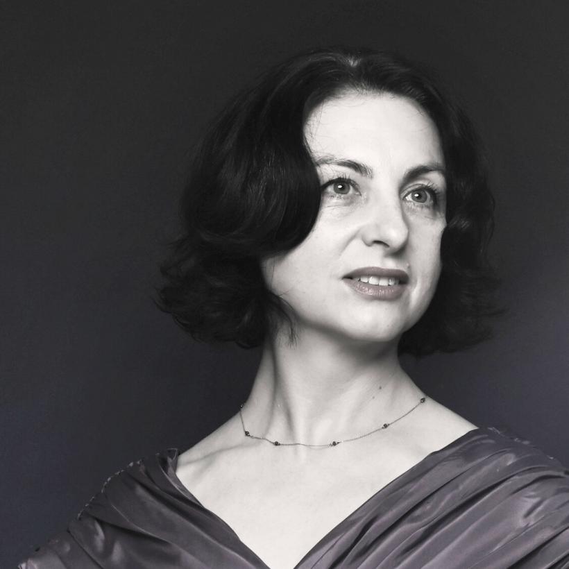 Impresionism with a twist la Paris. Claire de Lune 18915387