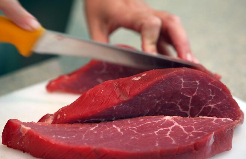 Cum filetăm fiecare tip de carne: Trucuri și secrete ale bucătarilor de succes