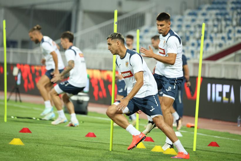 Naționala României de fotbal, pregătită de meciul cu Kosovo. Tricolorii au făcut joi seara antrenamentul oficial 18916001